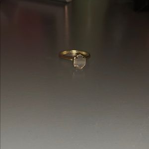 Kendra Scott Ring size 7. Open to Offers!!!!